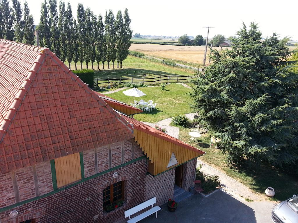 Gite De La Ferme Des Crins Blancs Villa อาซบรูค ห้อง รูปภาพ